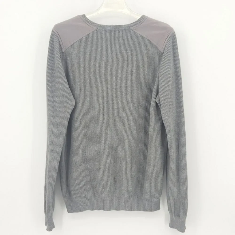 Van Heusen Crew Neck Sweater Mens Size Medium Gray Winter Cold Weather Cabincore